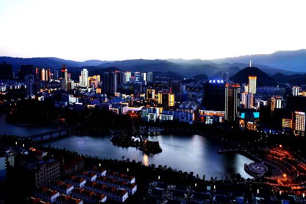 盤州市融媒體中心供圖貴州省將加強對六盤水市創建省級園林城.