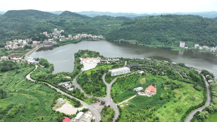 盤州市噠啦仙谷景區:游客紛至沓來 樂享清涼夏日